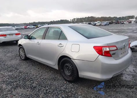 2014 Toyota Camry L из США, поврежденный, VIN 4T4BF1FK5ER374689